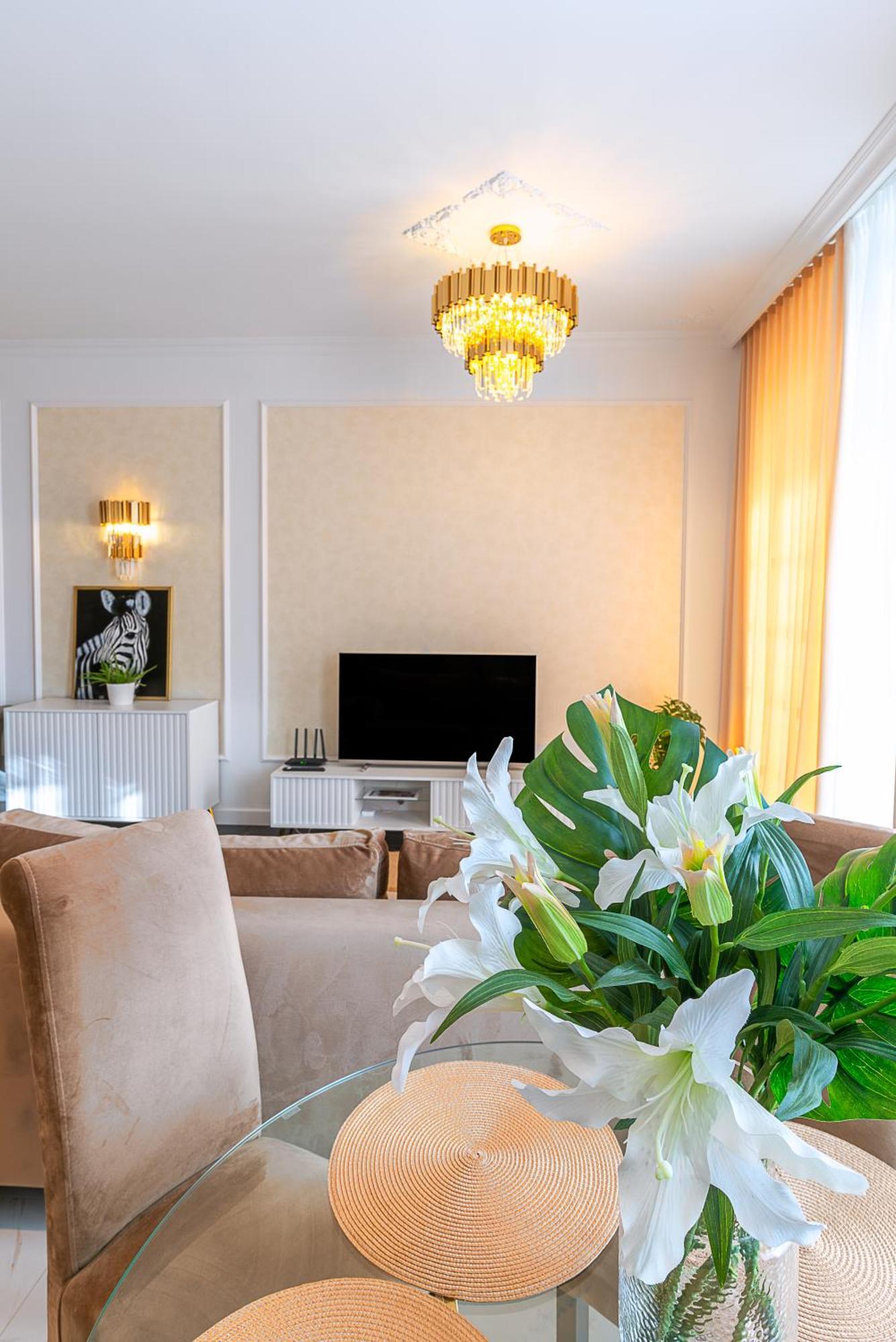 Apartament Versace Jana Pawla Breslavia Esterno foto