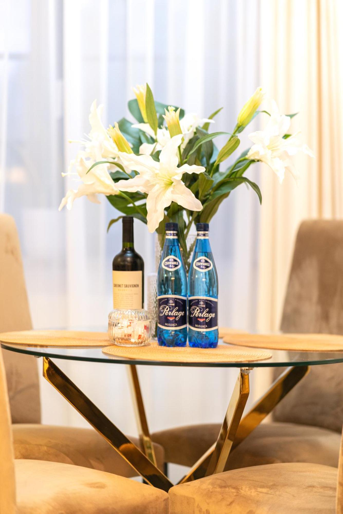 Apartament Versace Jana Pawla Breslavia Esterno foto