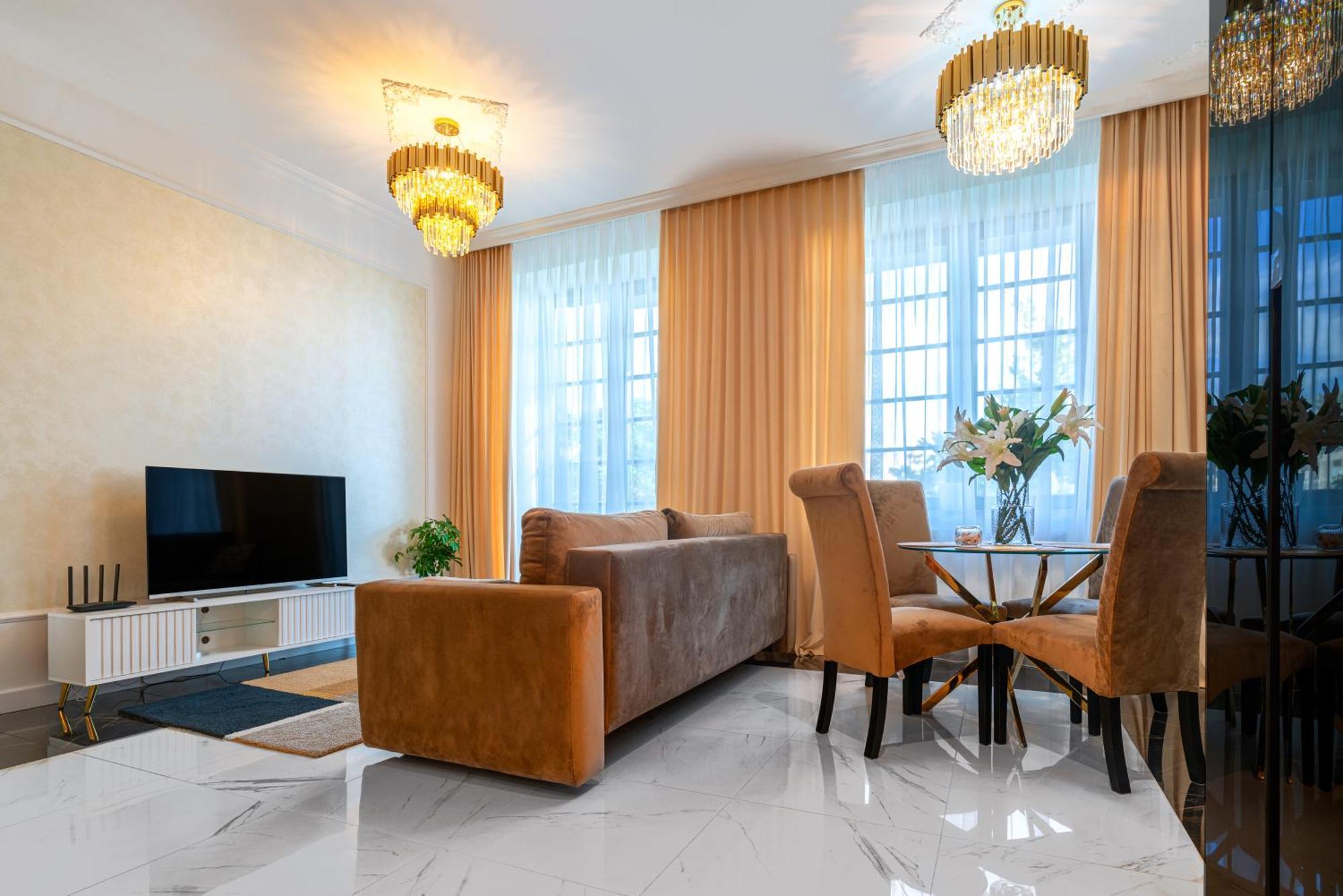 Apartament Versace Jana Pawla Breslavia Esterno foto